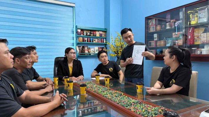 Giấy kiểm định của cà phê hạt Moka Cầu Đất tại Lyon Coffee.