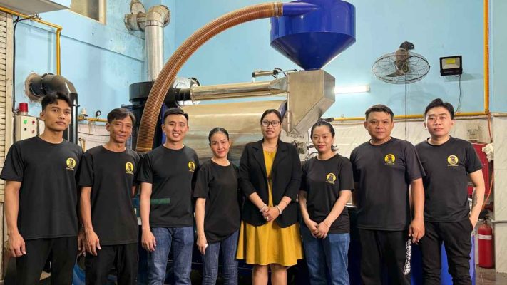 Quy trình sơ chế washed và honey process cho Robusta Fine tại xưởng.