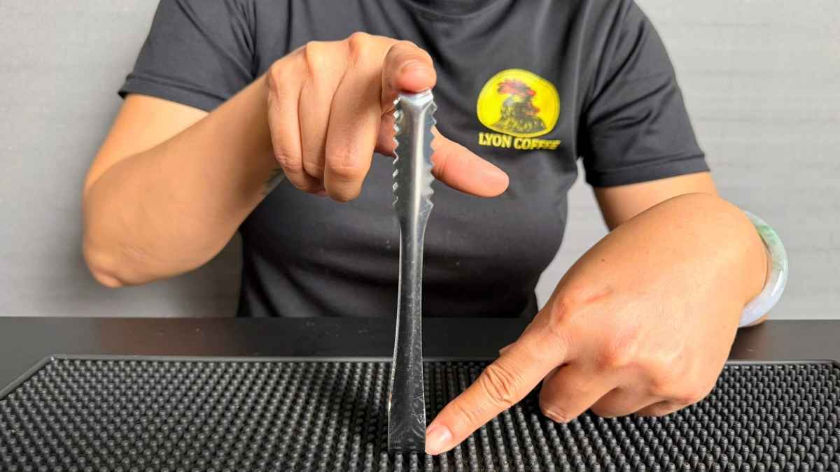 Kẹp inox nhỏ gọn 15cm, trọng lượng nhẹ, dễ thao tác