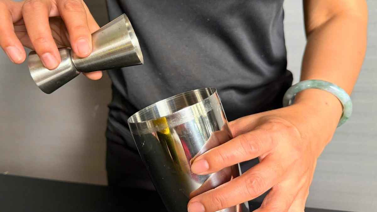 Ly đong inox 2 đầu ứng dụng cho quán cà phê, văn phòng và gia đình.