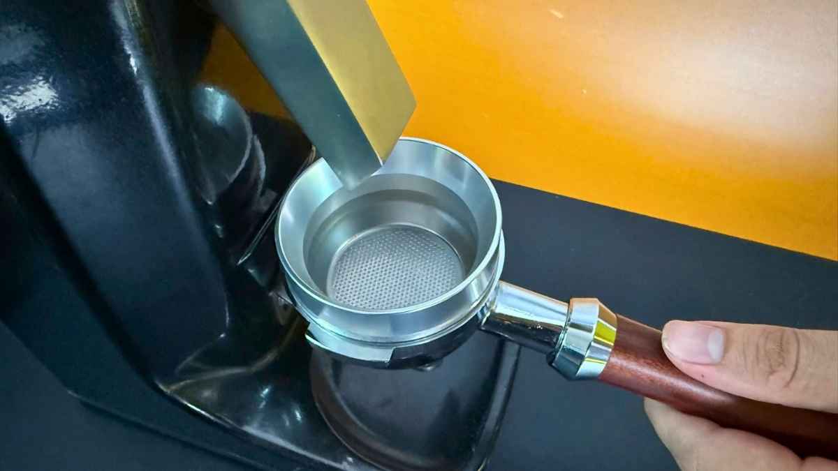 Phễu nhôm espresso 58mm bề mặt anodized chống mài mòn, bền đẹp