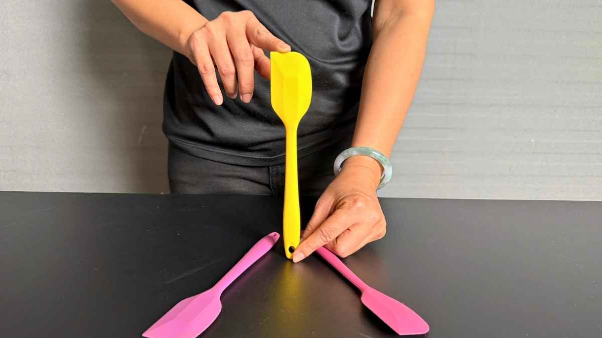 Phới silicon nhỏ gọn, phù hợp cho quán cafe, văn phòng và gia đình