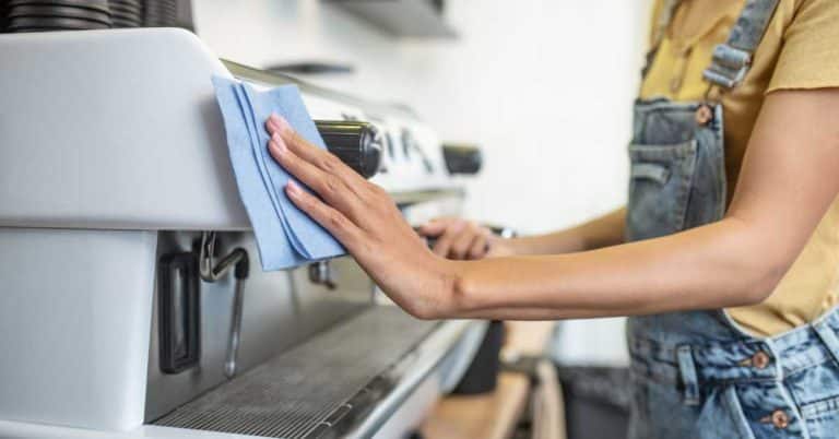 5 cách giữ độ bền cho máy pha cafe, máy xay cà phê