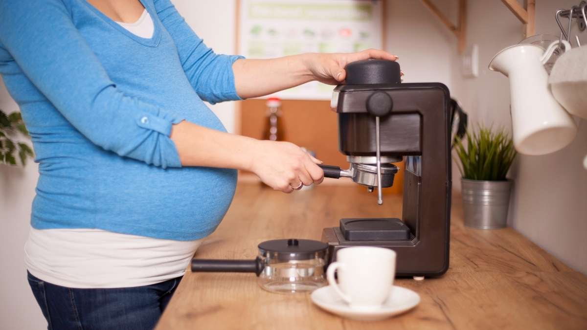 Bà bầu uống cà phê có tốt không tư vấn từ chuyên gia