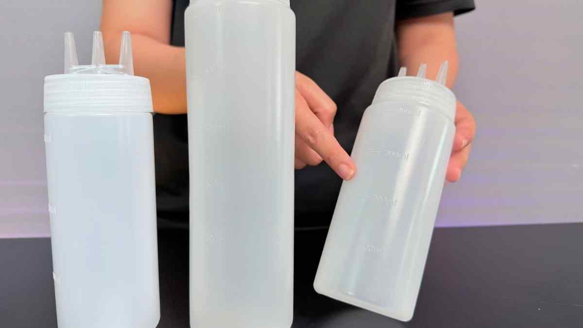 bình 3 vòi rót nhanh tương ớt tương cà phủ đều mặt món