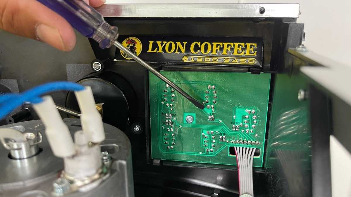 Bo phím bấm máy pha cafe