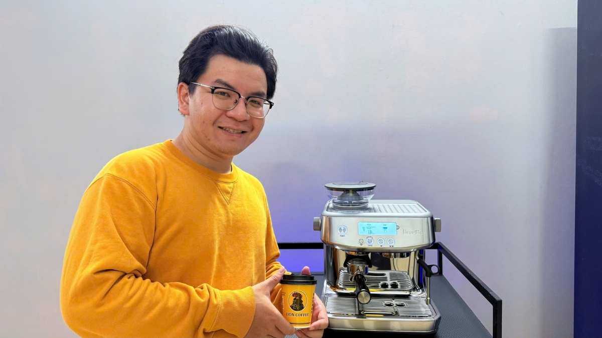 phản hồi khách hàng tích cực về máy pha cà phê Breville Barista Pro 878