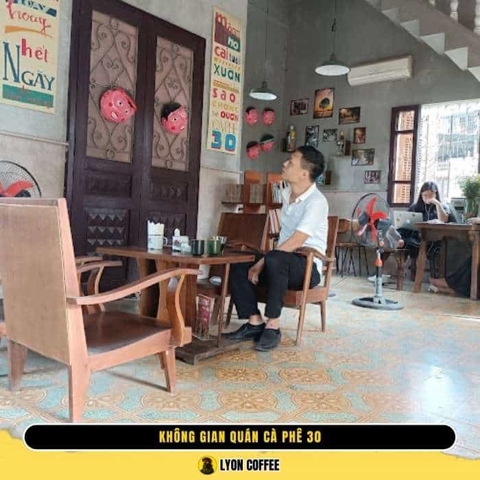 Không gian quán Cà Phê 30 Hà Nội