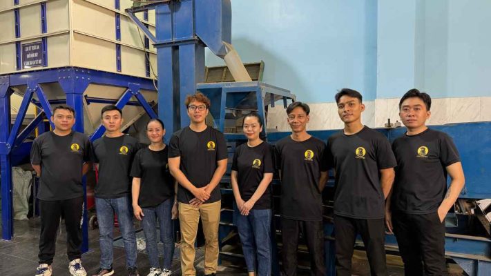 Đội ngũ Lyon Coffee đồng hành cùng khách hàng với nhiều ưu đãi đặc biệt