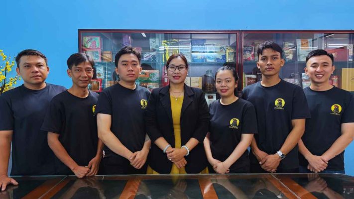 Đội ngũ Lyon Coffee đồng hành cùng khách hàng với nhiều ưu đãi đặc biệt