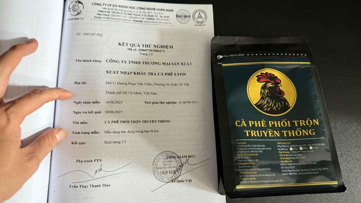 Giấy kiểm định caffein minh bạch chất lượng và thành phần.