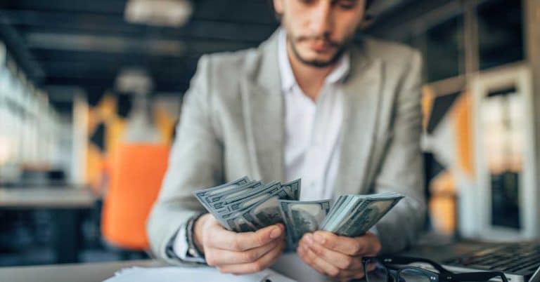 Cách kiếm lợi nhuận từ mô hình xe cà phê mang đi