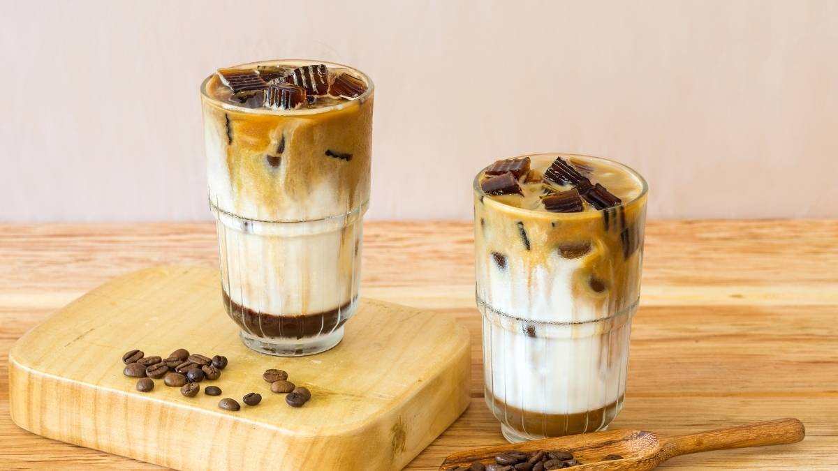 Cách làm cà phê sương sáo cốt dừa thơm ngon tại nhà
