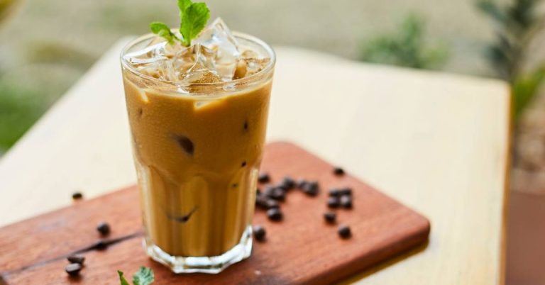 Công thức cà phê nâu lắc đơn giản thơm béo