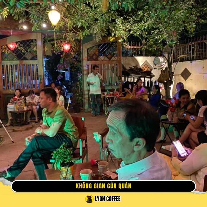 Guitar karaoke hát cho nhau nghe tại cafe Đất Việt Bưng Ông Thoàn Thủ Đức