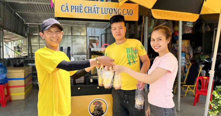 Cà phê rang xay nguyên chất pha phin pha máy tại Bình Tân