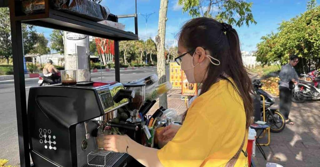 Cà phê nguyên chất pha phin pha máy tại Ninh Bình