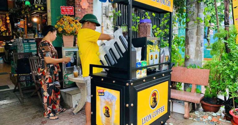 Cà phê rang xay nguyên chất pha phin pha máy tại Quận 12