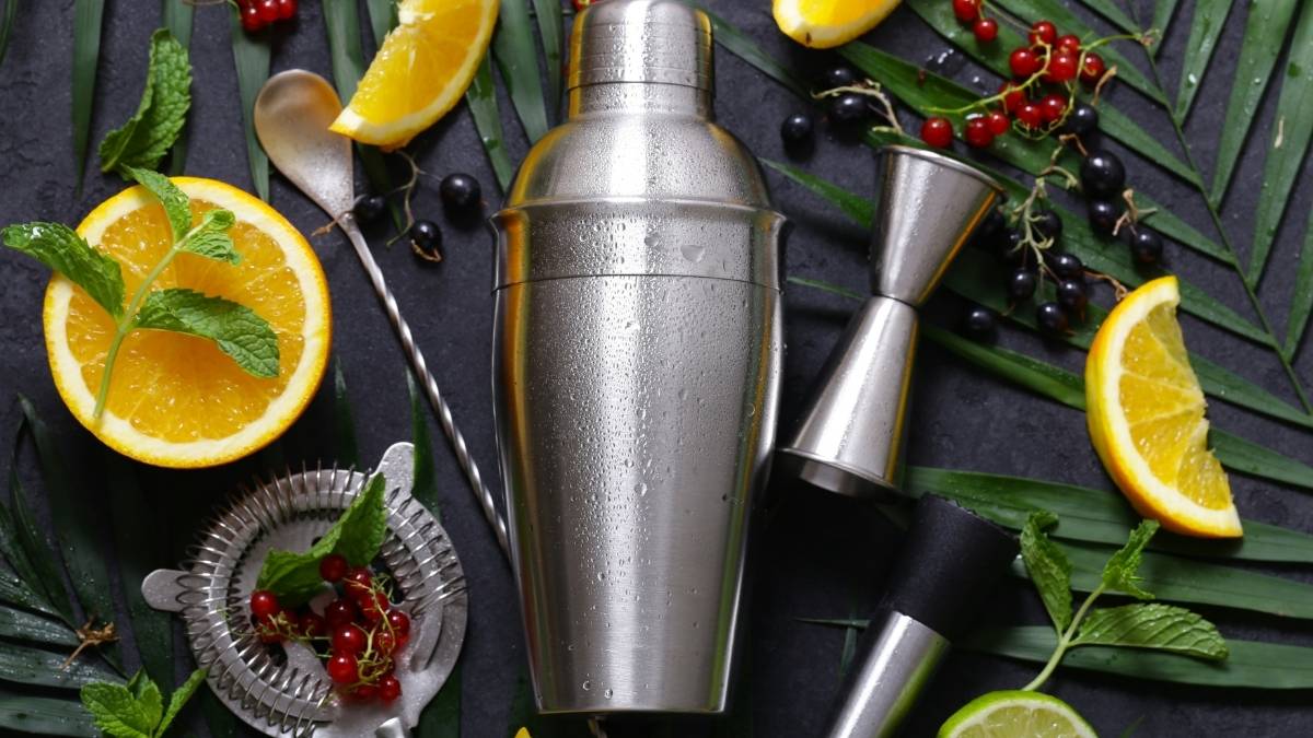Dụng cụ pha chế cafe trà sữa chuyên nghiệp cho quán