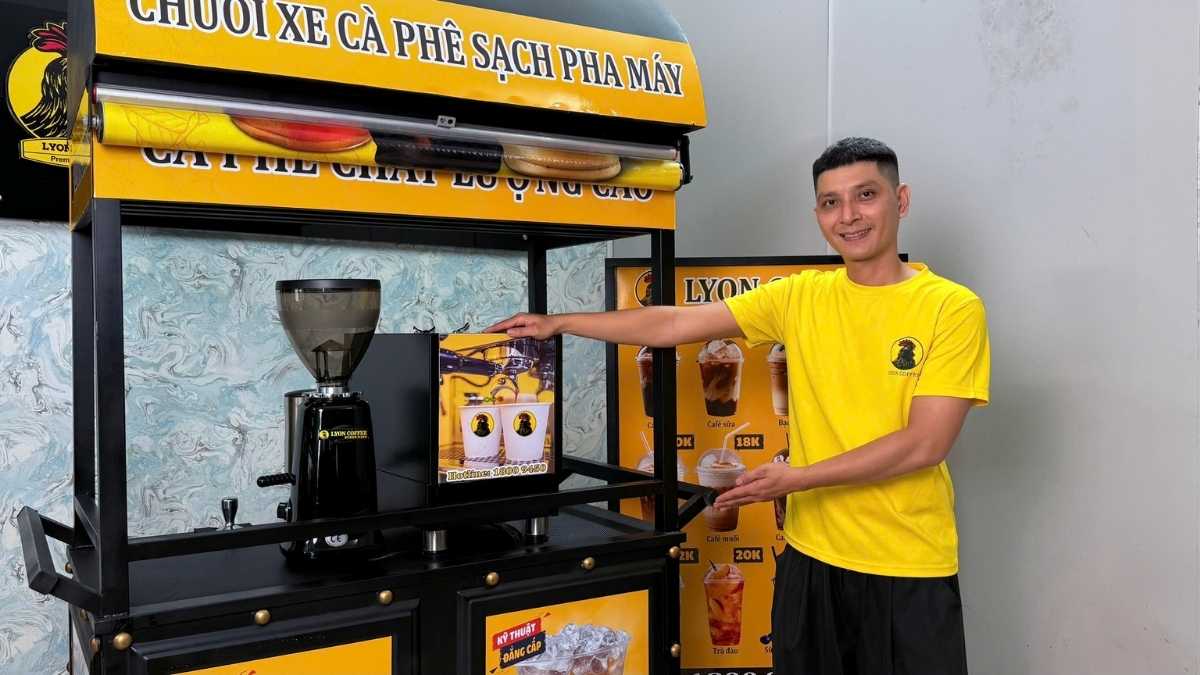 Xe mái vòm 120 cm – khung sắt sơn tĩnh điện 2 lớp chống nắng mưa.