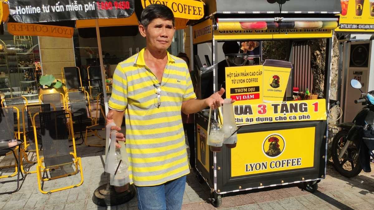 Bảo hành toàn quốc – mua lại 60% combo xe cà phê nếu ngừng kinh doanh.