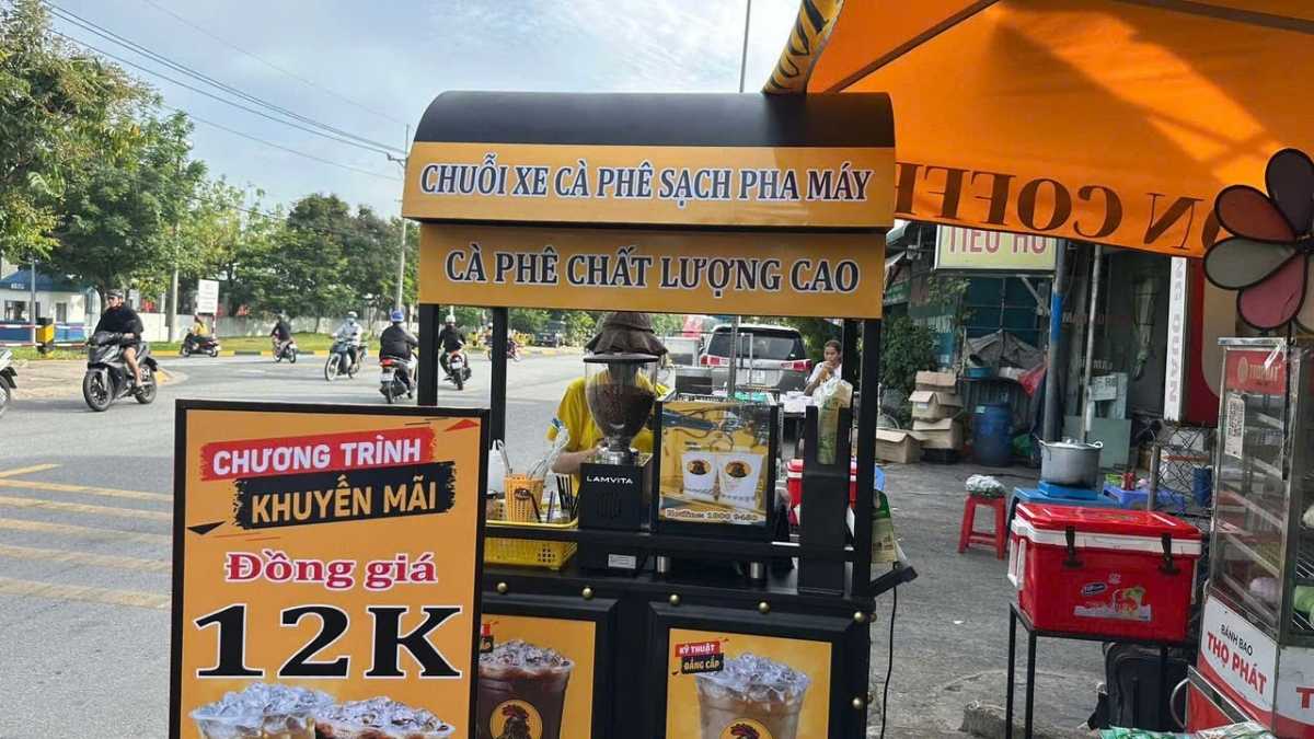 Combo xe cà phê 40 triệu Lyon Coffee – máy Lamvita Go và Lamvita MX xay tự động cho mô hình espresso mang đi.