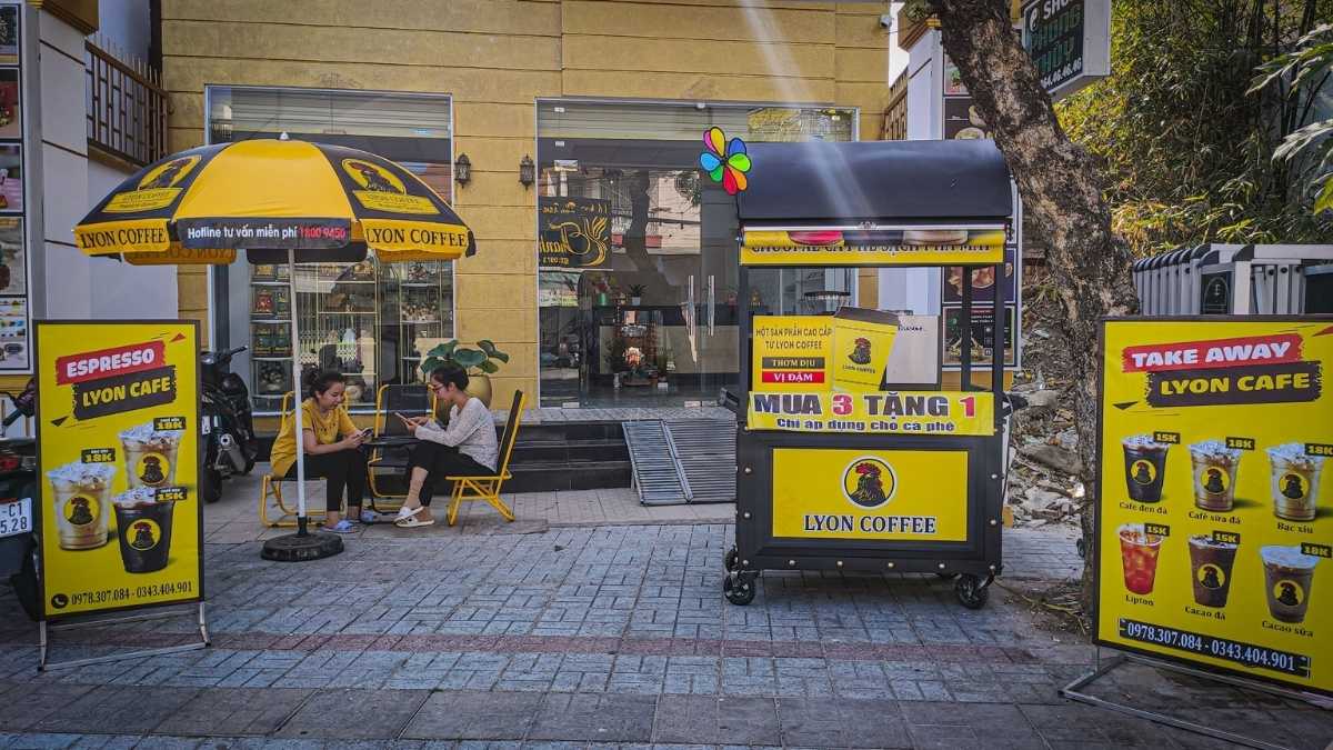 Xe mái vòm 120 cm chống nắng mưa – thiết kế chuyên nghiệp thu hút khách.