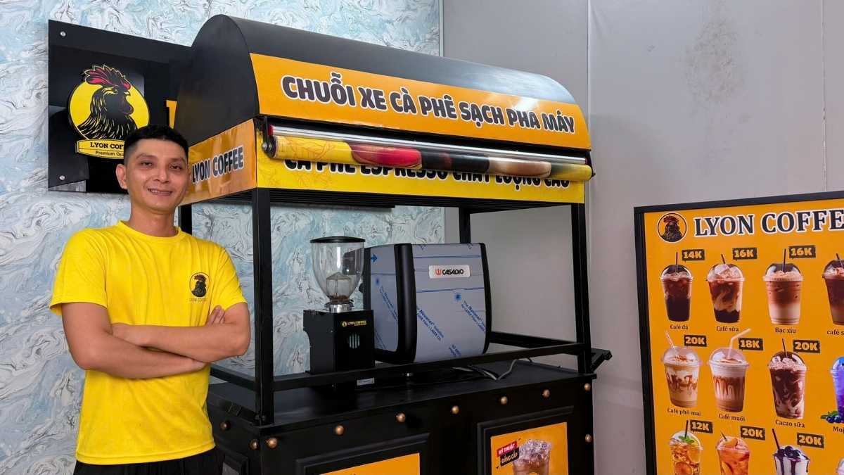 Xe mái vòm 140 cm khung thép dày – thiết kế workflow barista tối ưu.