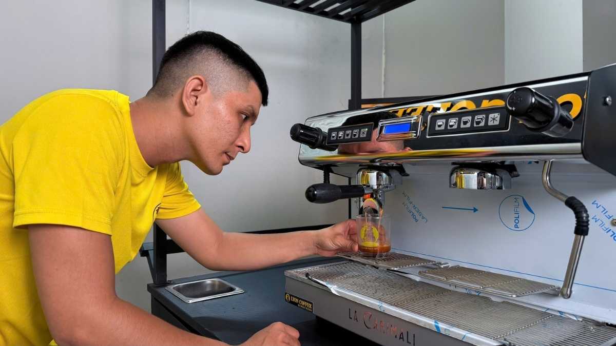 So sánh Carimali E2 với Appia Life 1G về công suất và tốc độ phục vụ.