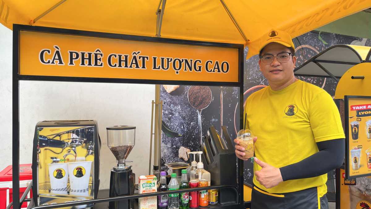 máy pha cà phê Gemilai cũ phù hợp quán nhỏ và văn phòng