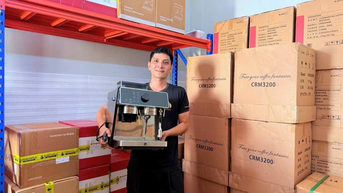 thân inox sáng bóng của máy Gemilai S-3200B