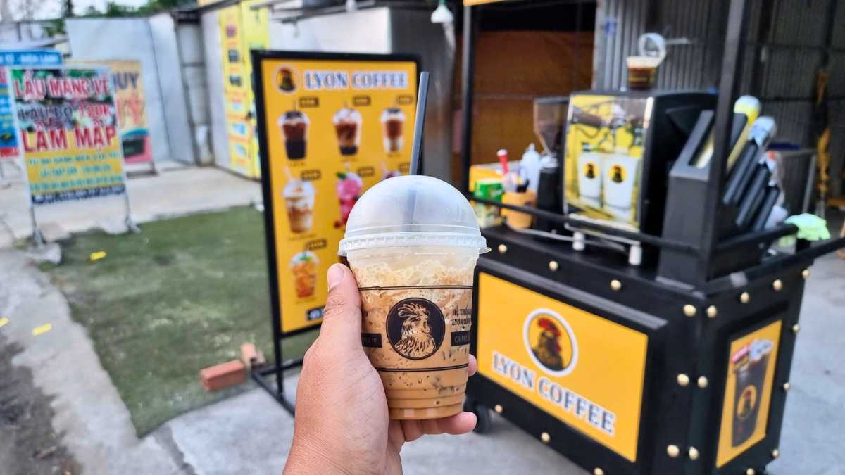 khách hàng hài lòng với máy đã qua sử dụng