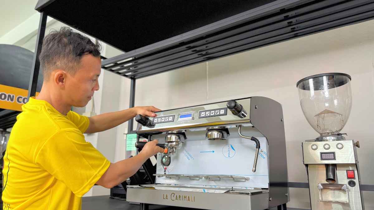 Carimali Pratica E2 2 group – boiler 11 L, rotary pump êm chuẩn Ý.