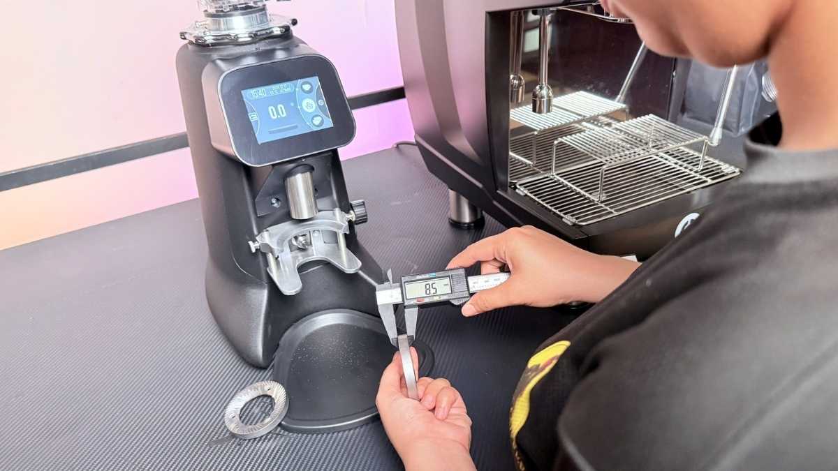 Cấu trúc rãnh cắt lưỡi dao máy xay cà phê HC600 64mm cho espresso