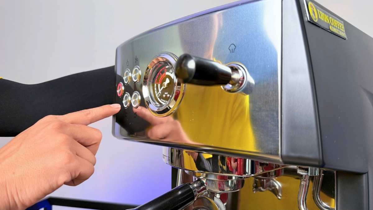 bảng điều khiển volumetric và PID của Gemilai CRM 3200B Pro