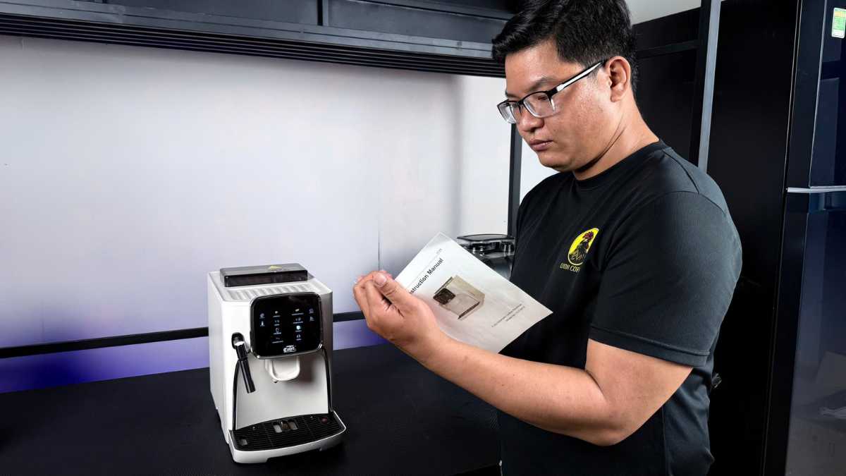 Máy COLET CTL-M7Z có vệ sinh tự động và cảnh báo tẩy cặn định kỳ