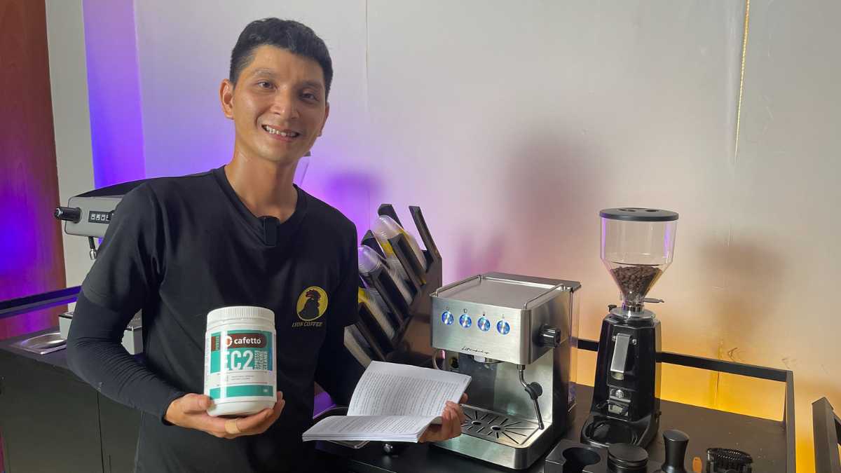 máy pha cà phê Expobar cũ dễ vệ sinh và bảo trì