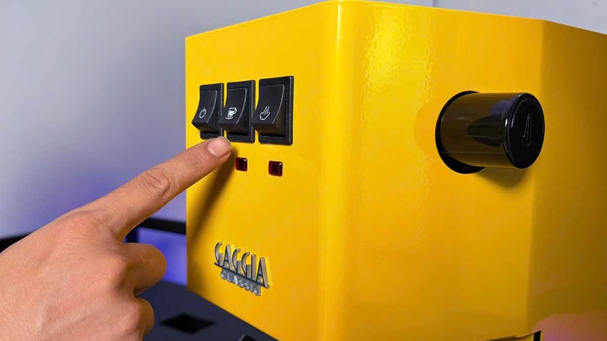 máy pha cà phê có bảo hành 12 tháng tại Lyon Coffee