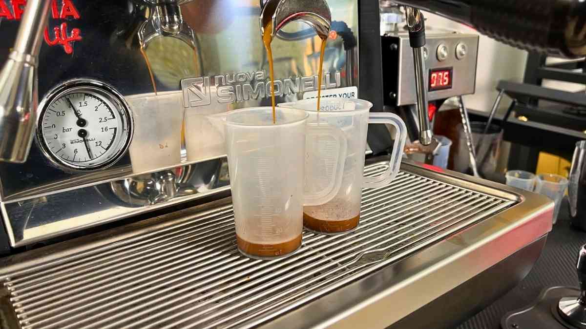 Nuova Simonelli Appia Life boiler 5 lít cho quán vừa