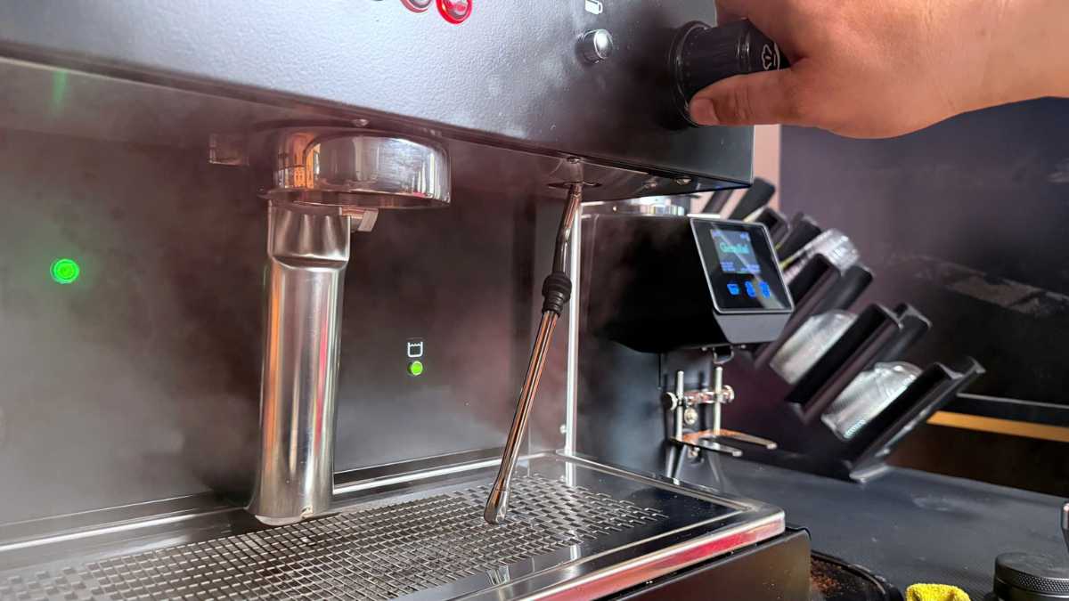 Wega Pegaso 1 Group cho take-away, quán vừa hay nhà hàng?