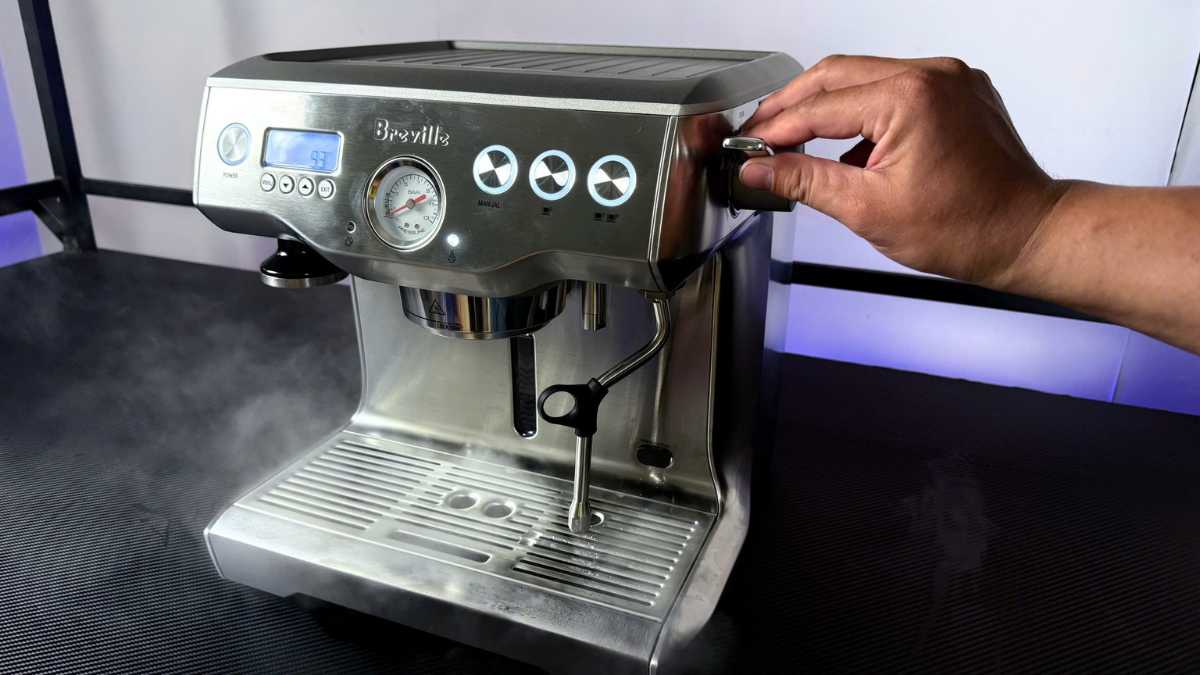 Ưu điểm và hạn chế của Breville 920 cho quán nhỏ và văn phòng