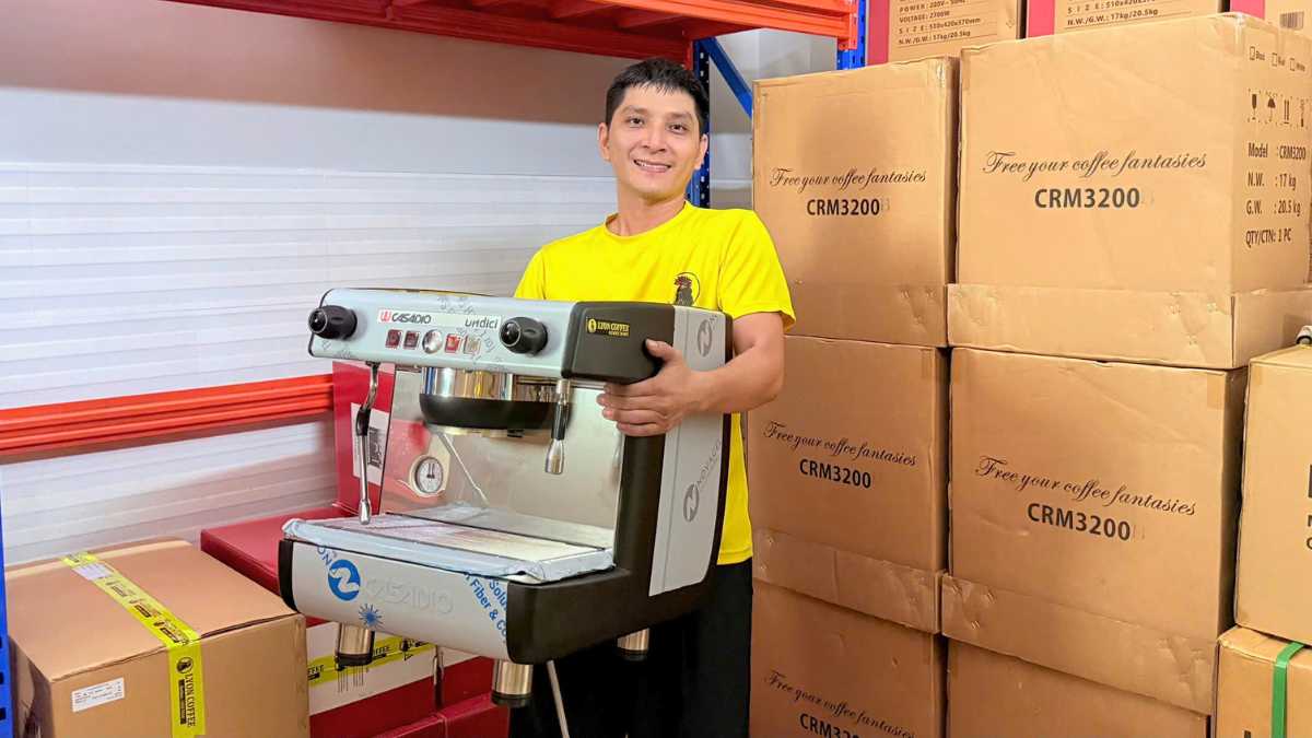 Máy pha bảo hành 12 tháng Lyon Coffee