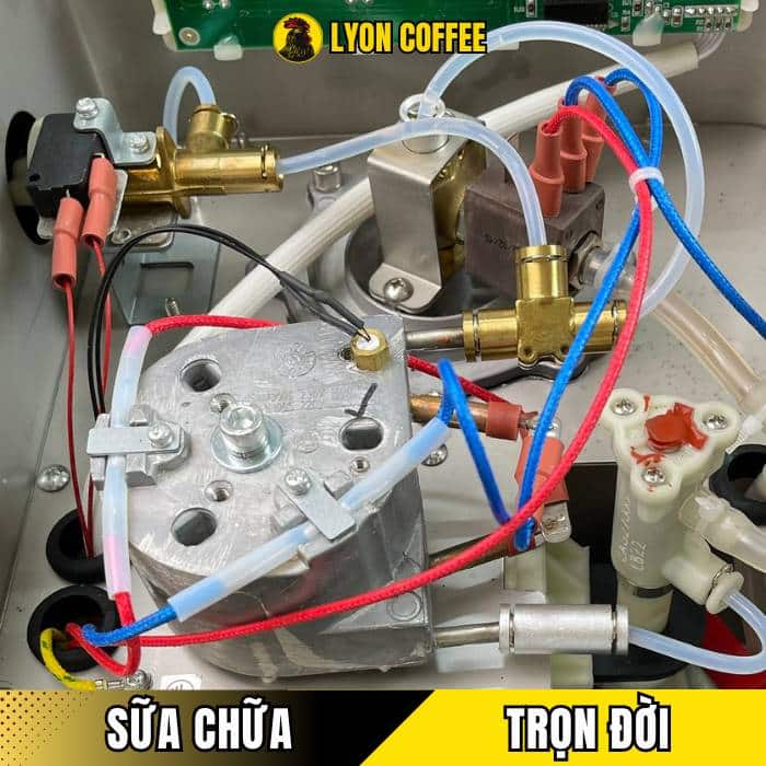 Cấu tạo máy pha cà phê Gemilai CRM 3200B