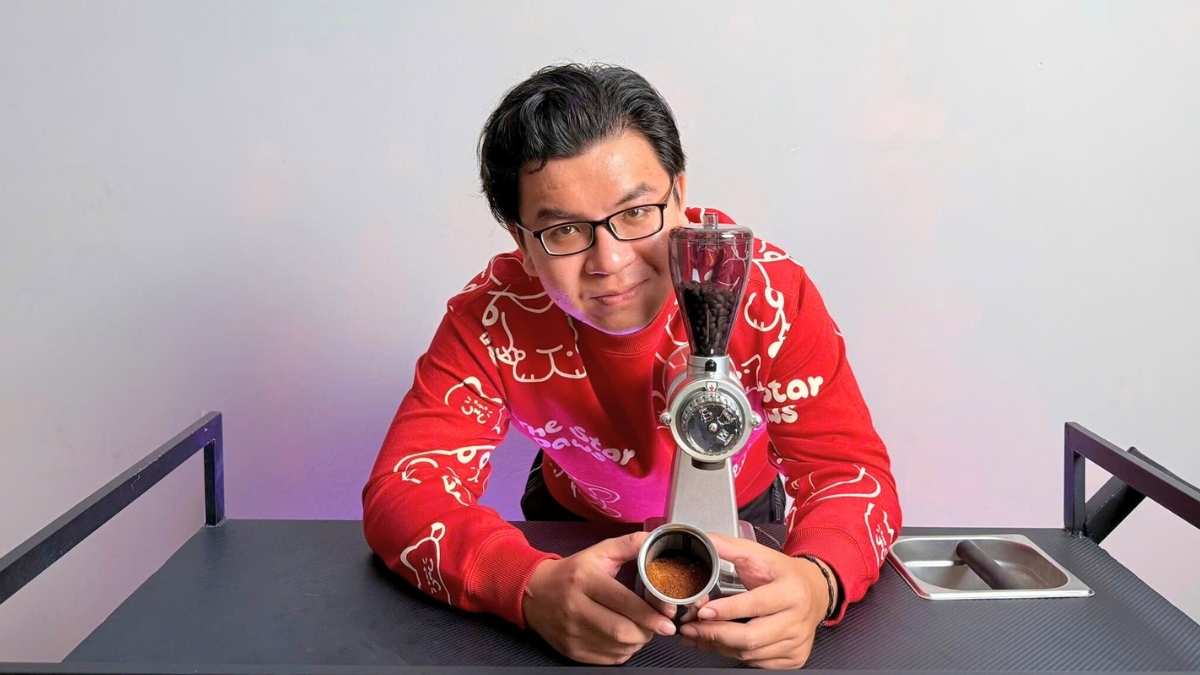 Trải nghiệm máy xay cà phê Akira M520A tại quán gia đình và văn phòng