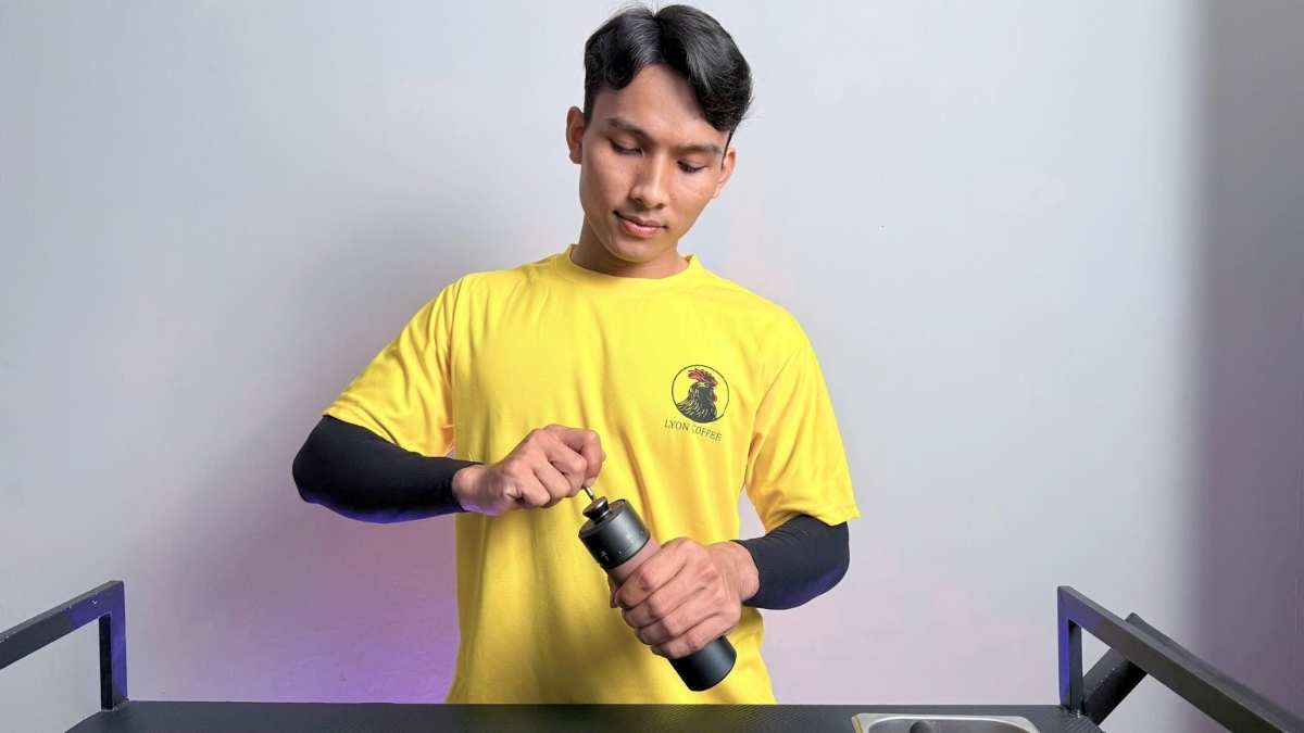 Máy xay cà phê cầm tay iCafilas cao cấp burr titan 40mm