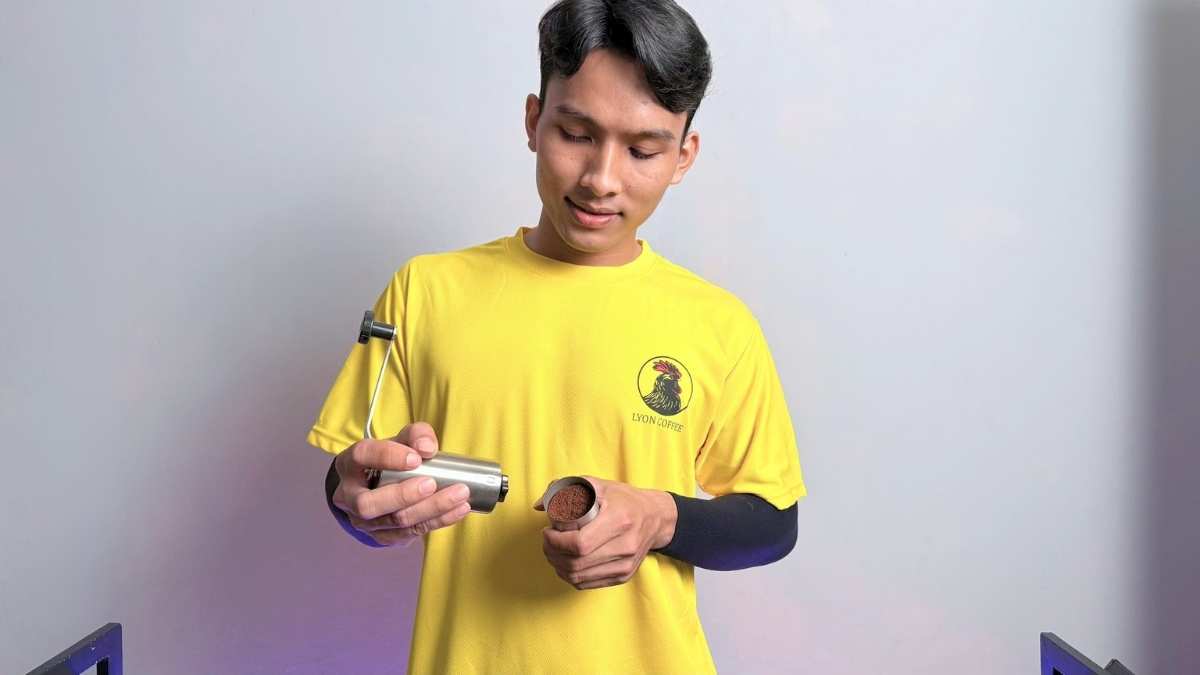 Máy xay cà phê cầm tay OEM Trung Quốc 4 nấc chỉnh độ mịn