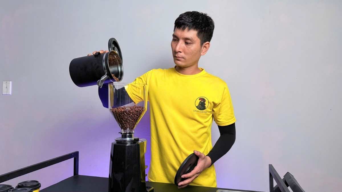 Máy xay cà phê Gemilai CRM 021 burr phẳng 60mm chuyên cho quán vừa