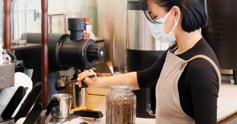 Máy pha cà phê và máy xay cà phê tại Đắk Nông