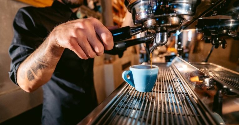 Máy pha cà phê và máy xay cà phê tại Đồng Tháp