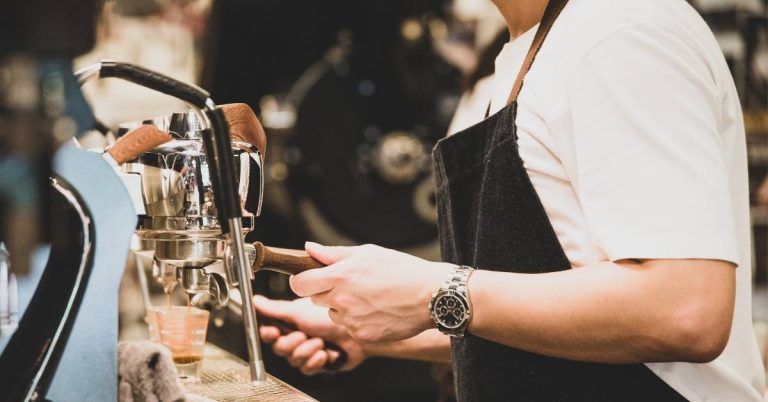 Máy pha cà phê và máy xay cà phê tại Hà Nội